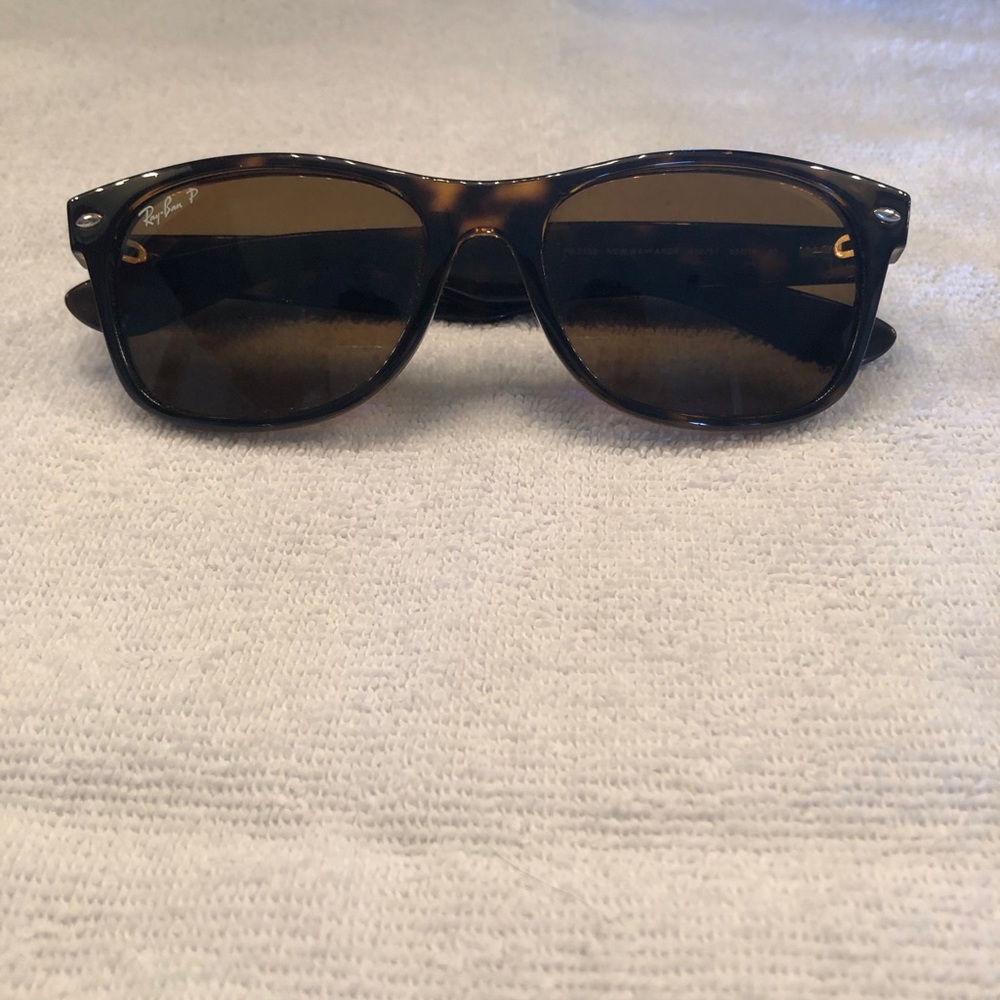 RAY-BAN P